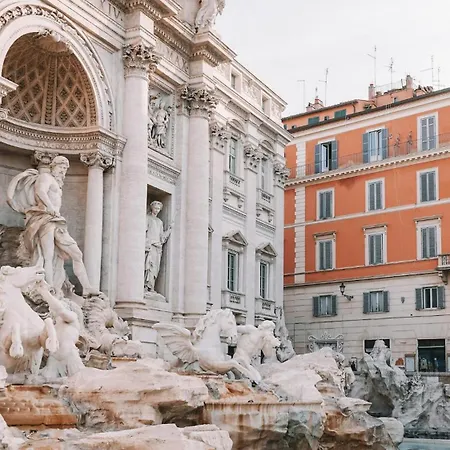Guest house Fontana Di Trevi Apartment, 24h Check-in *