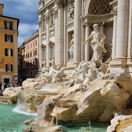 Fontana Di Trevi Apartment, 24h Check-in Guest house *